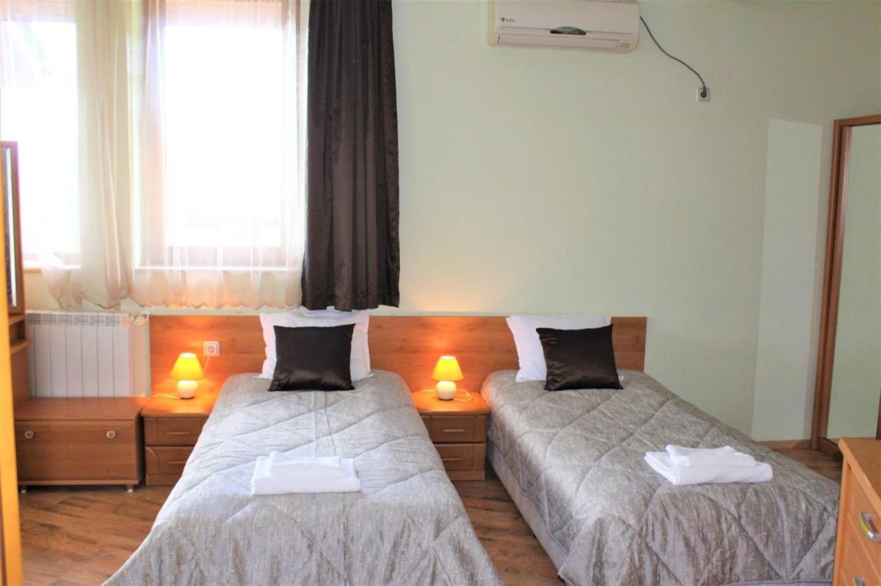Guest House Brezata - Betula Glavatartsi Buitenkant foto