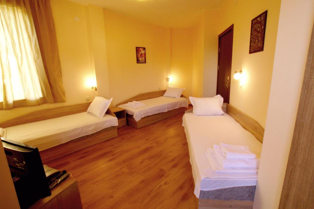 Guest House Brezata - Betula Glavatartsi Buitenkant foto